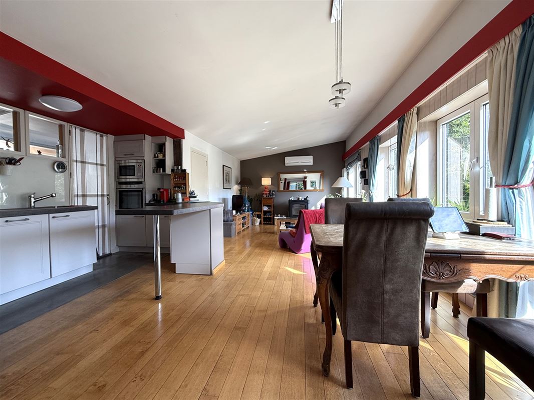 Maison contemporaine - vue dégagée!