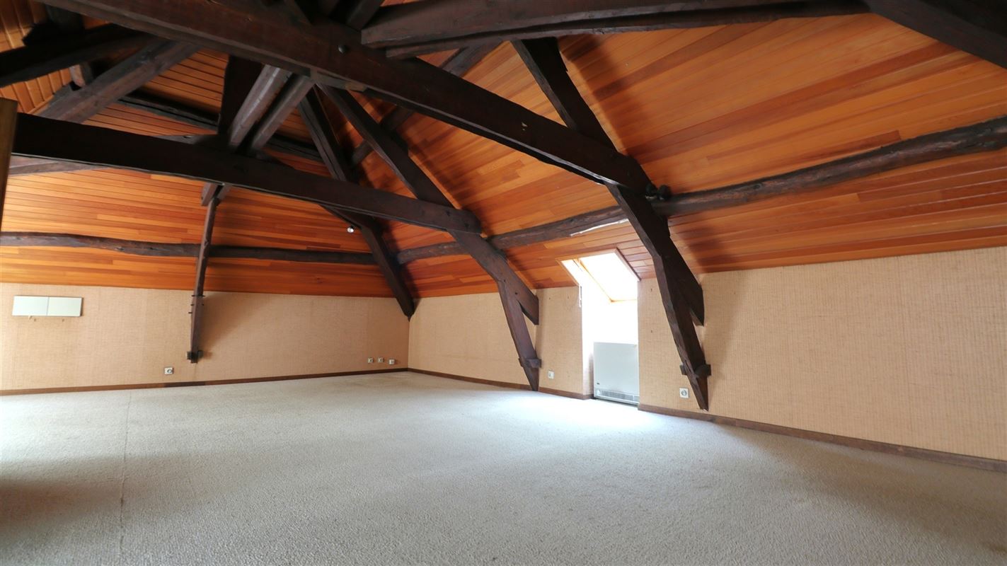 LATHUY - 4M SOUS PLAFOND - COUP DE COEUR - A RENOVER