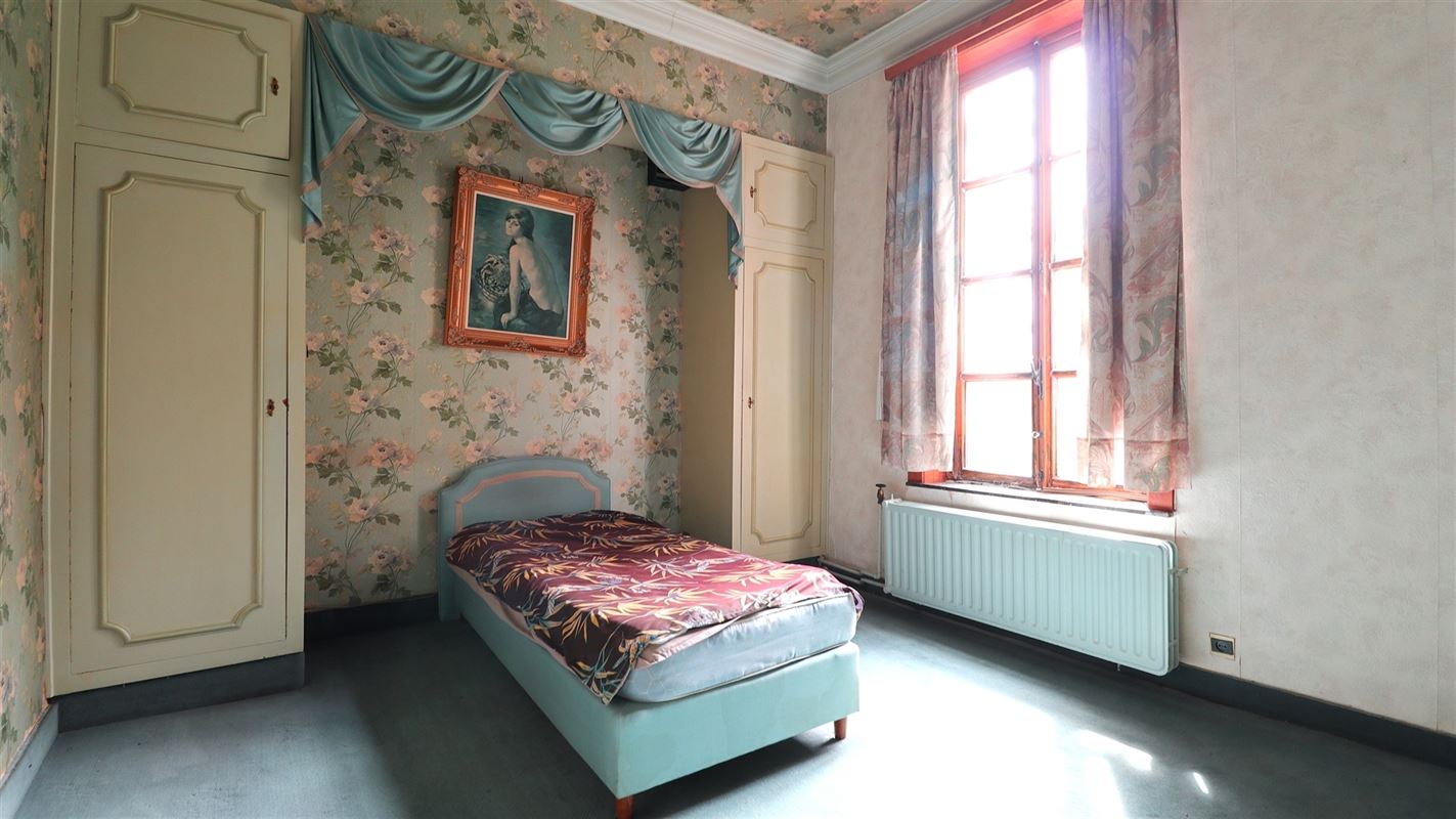 LATHUY - 4M SOUS PLAFOND - COUP DE COEUR - A RENOVER