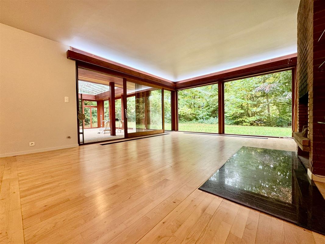 MAGNIFIQUE MAISON DE PLAIN PIED DANS LES BOIS
