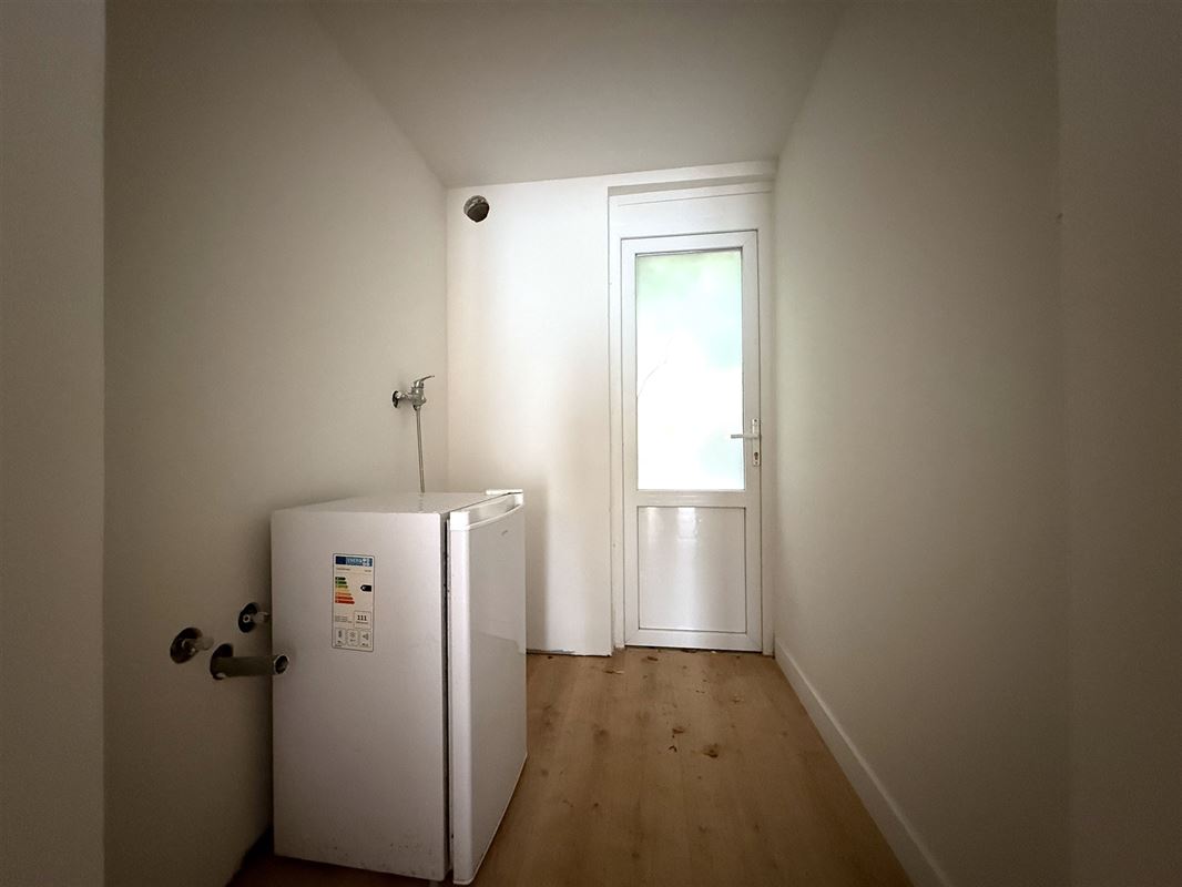 Petit immeuble de rapport RÉNOVÉ à Basse-Wavre!