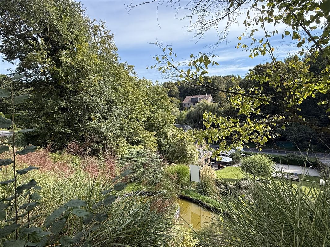 Maison contemporaine - vue dégagée!