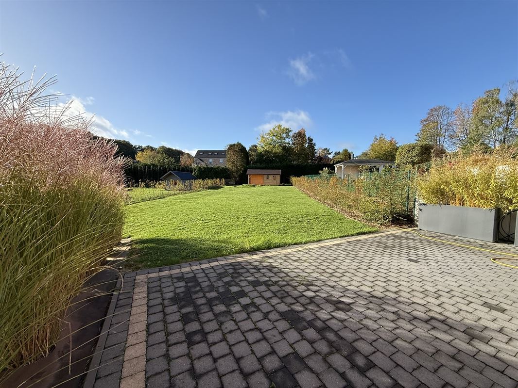 Nice recent villa - 3 bedrooms - nice garden!