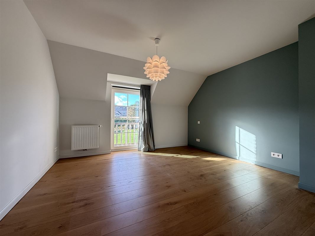 Nice recent villa - 3 bedrooms - nice garden!