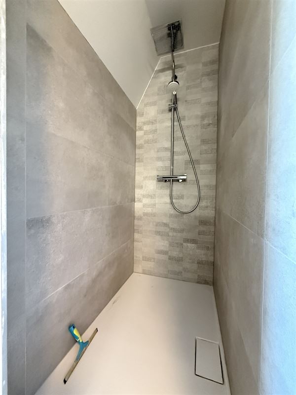 Prachtige nieuwe villa - 3 slaapkamers - mooie tuin!