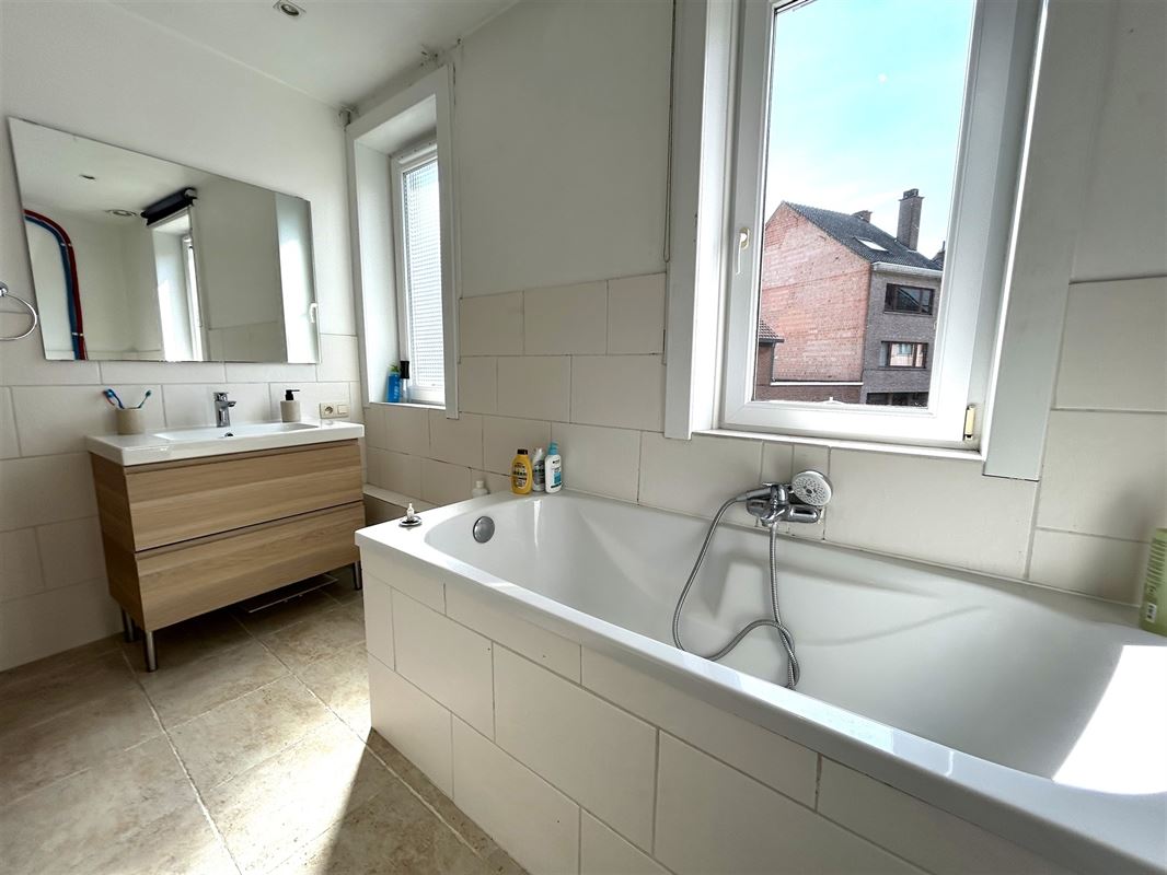 Jolie maison rénovée ( Wezembeek-Oppem )