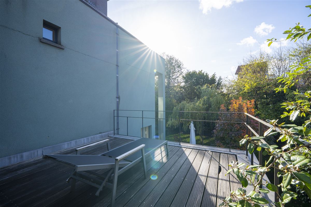 Signature architecturale et raffinement