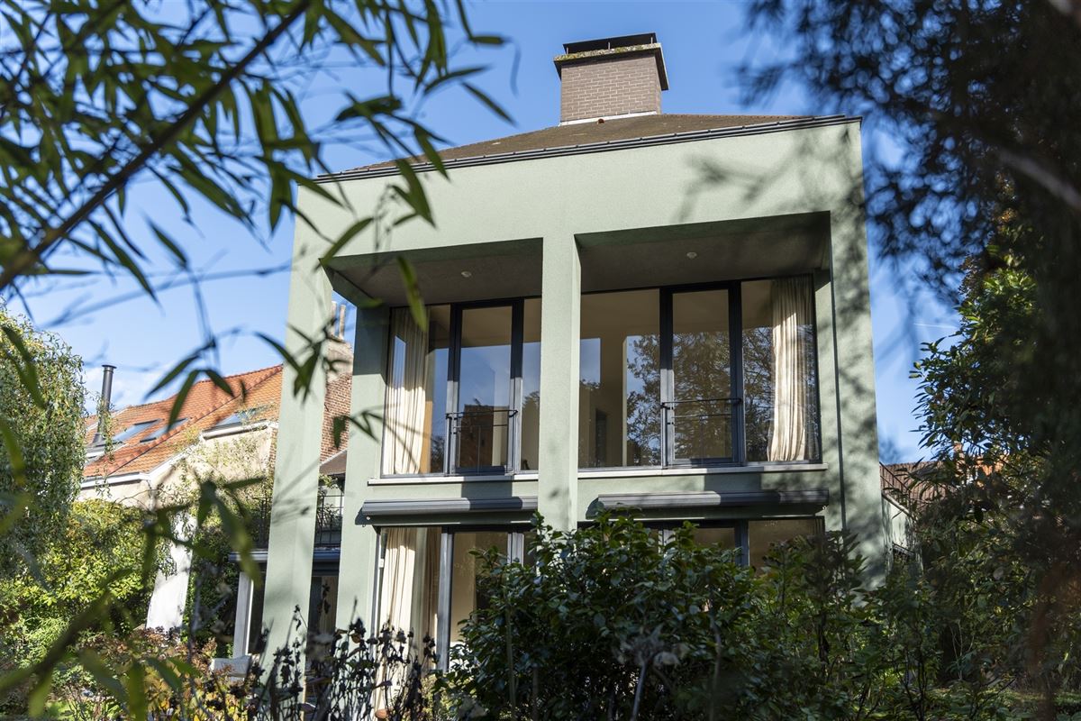 Signature architecturale et raffinement