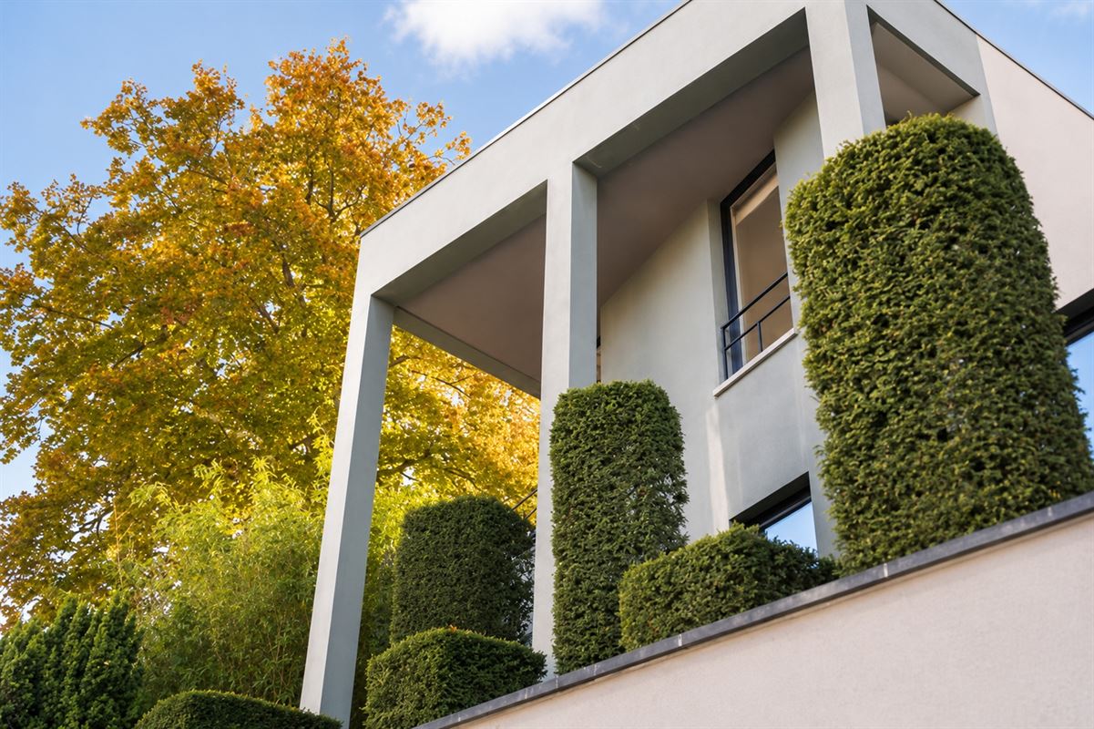 Signature architecturale et raffinement