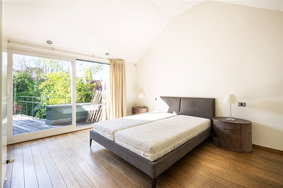 Signature architecturale et raffinement