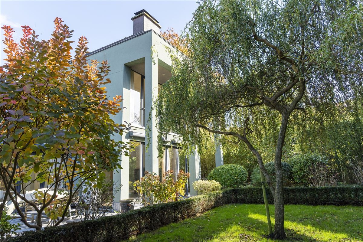 Signature architecturale et raffinement