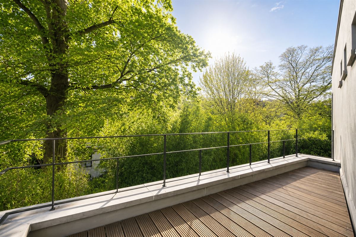 Signature architecturale et raffinement