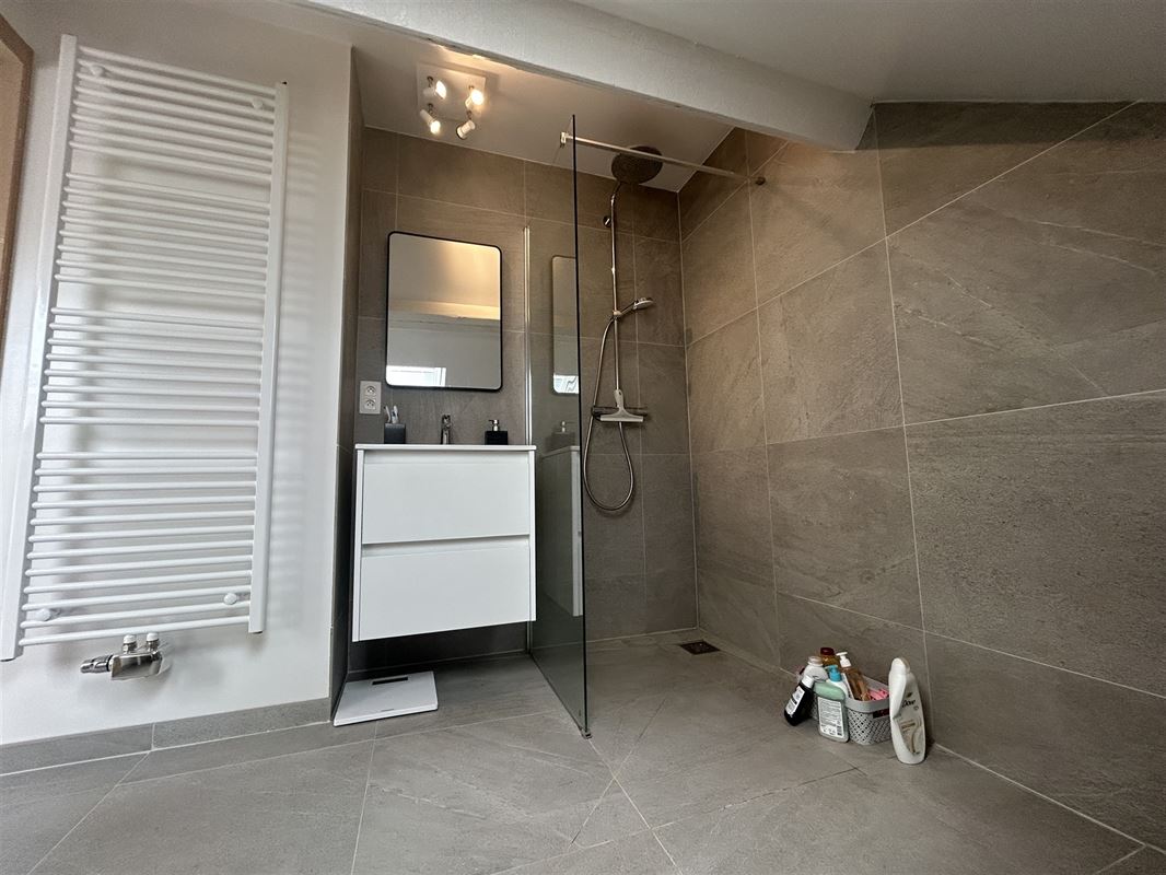 Jolie maison rénovée ( Wezembeek-Oppem )