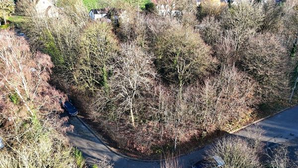 Lot 2 : Terrain à la situation privilégiée