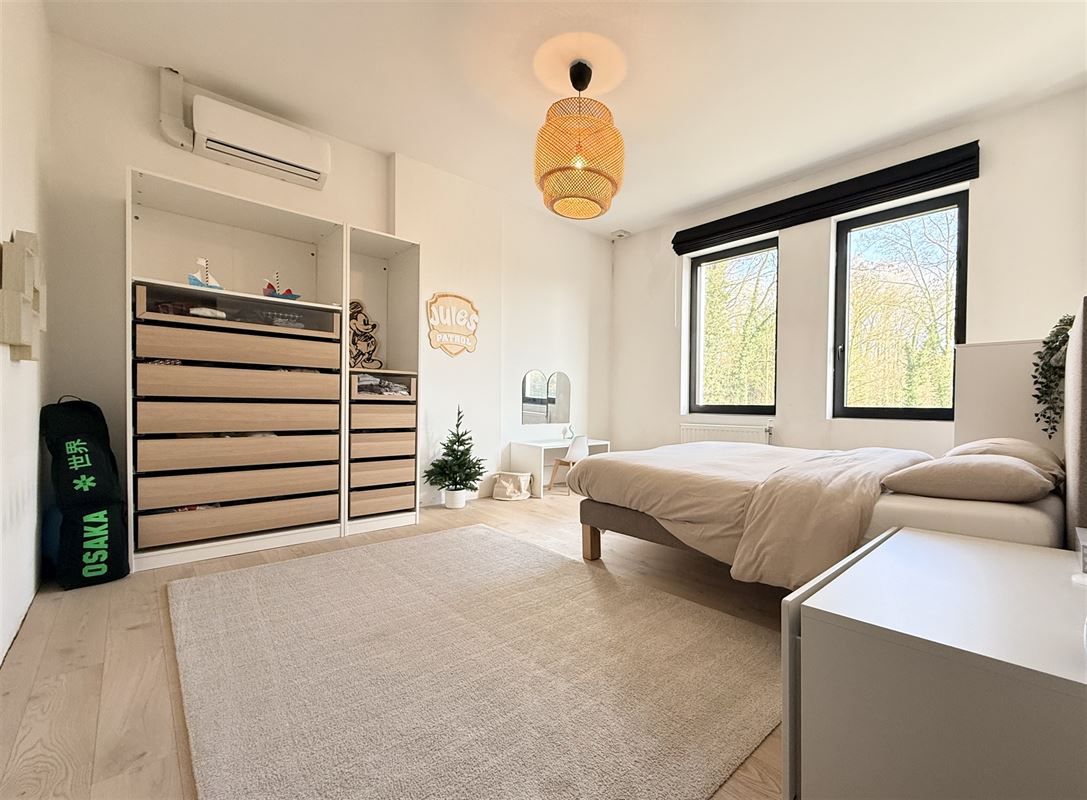 Superbe rénovation 4ch avec piscine!