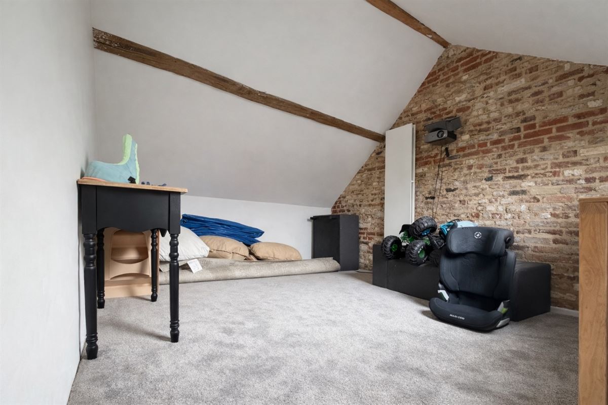 Superbe rénovation 4ch avec piscine!