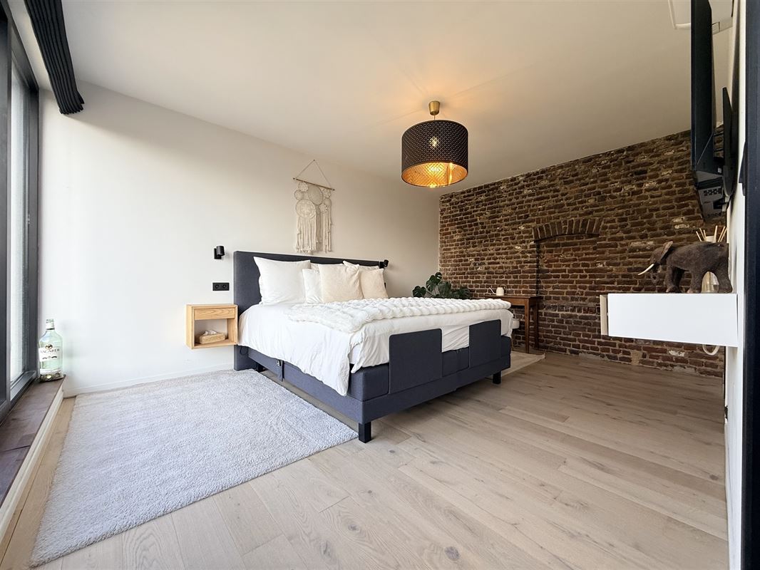 Superbe rénovation 4ch avec piscine!