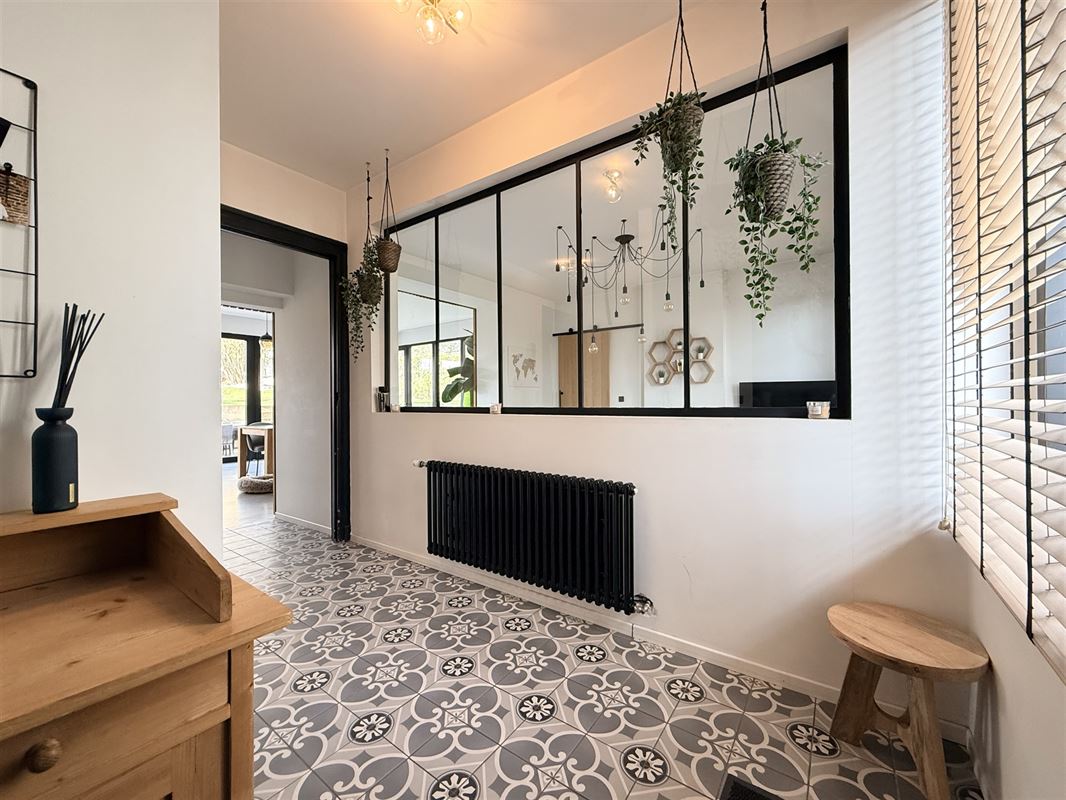 Superbe rénovation 4ch avec piscine!