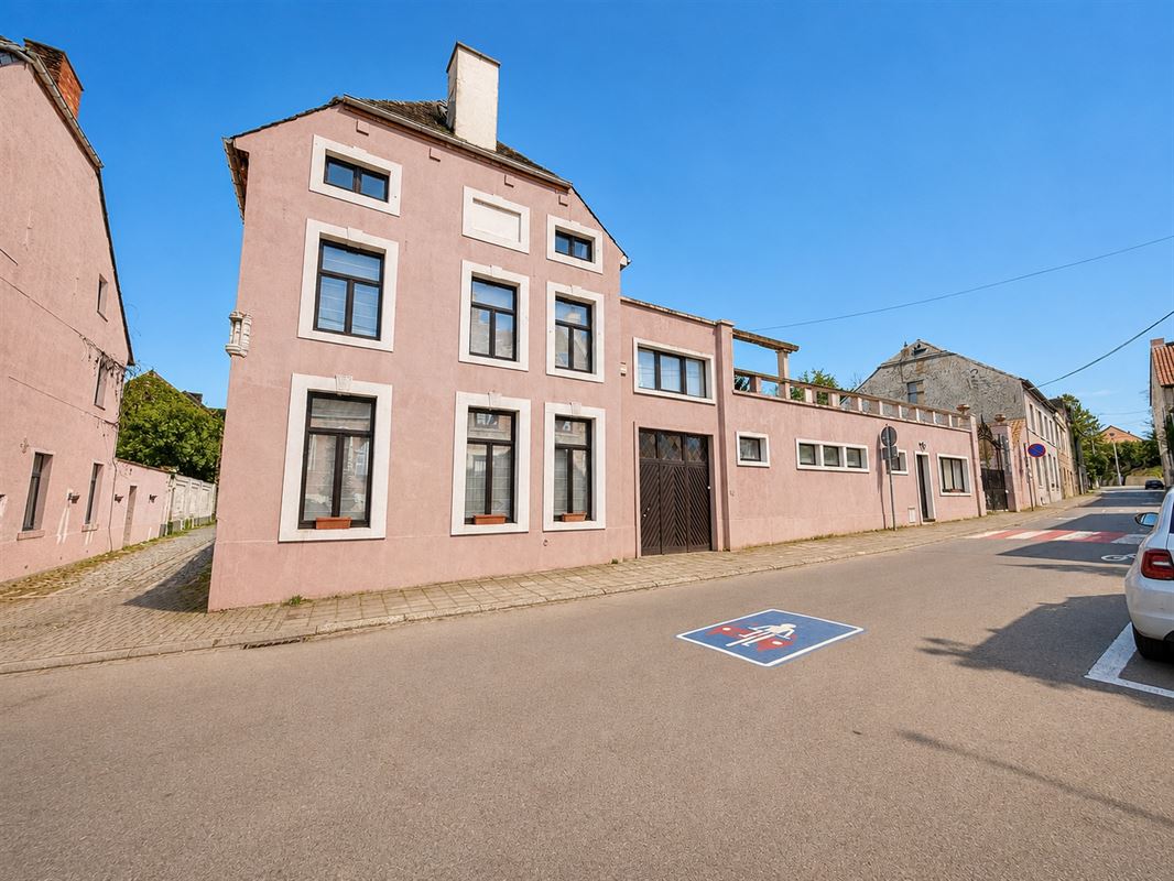 Superbe maison villageoise 6ch + appartement 1ch!