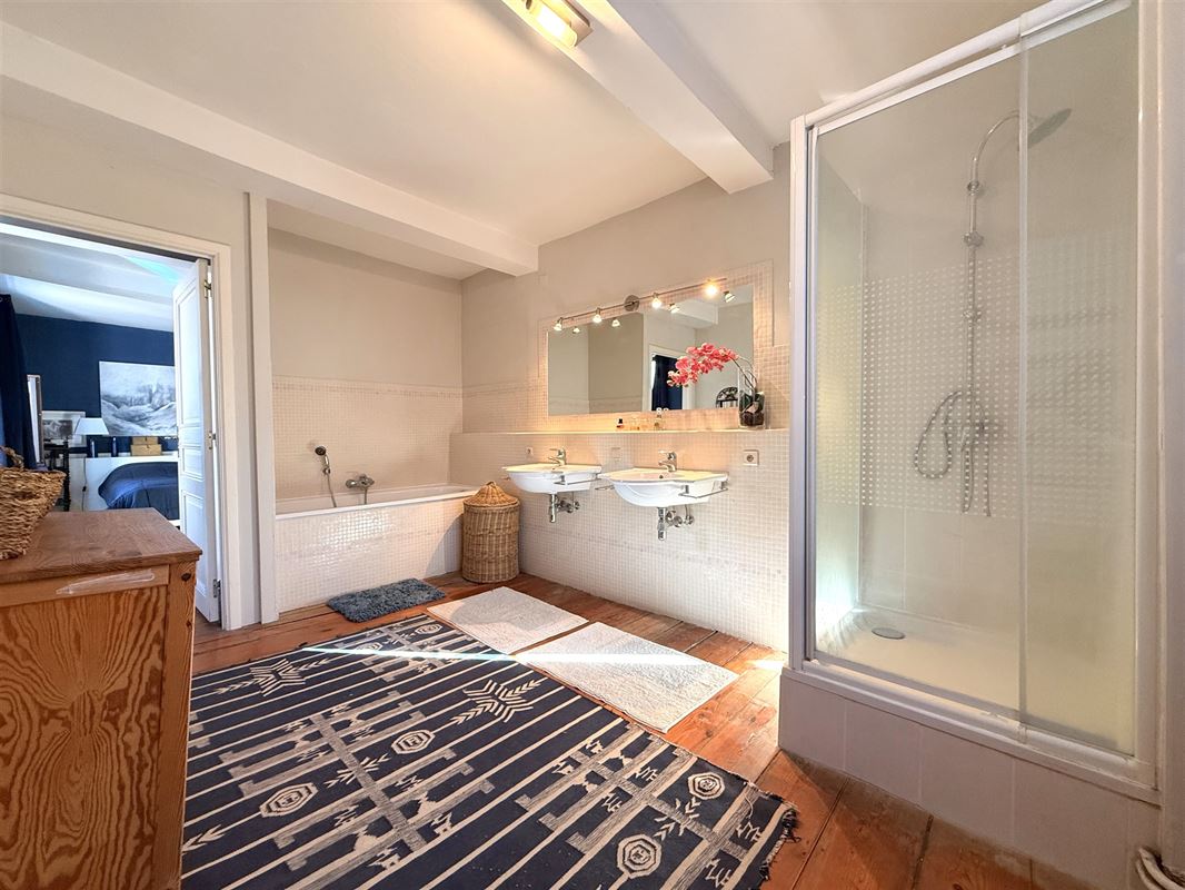 Superbe maison villageoise 6ch + appartement 1ch!