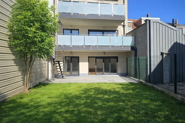 Superbe duplex avec jardin !!