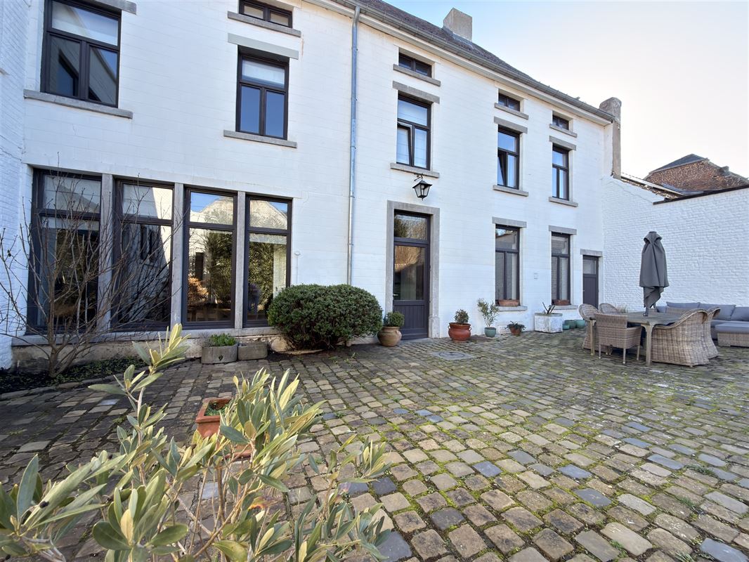 Superbe maison villageoise 6ch + appartement 1ch!