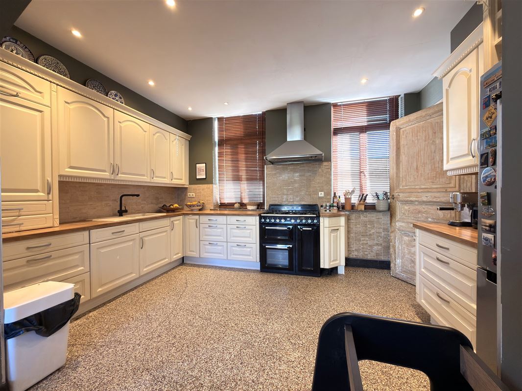 Superbe maison villageoise 6ch + appartement 1ch!