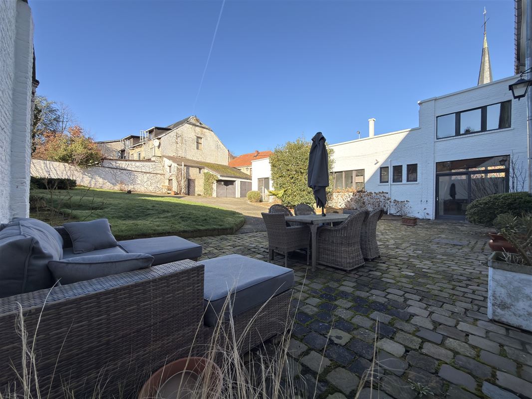 Superbe maison villageoise 6ch + appartement 1ch!