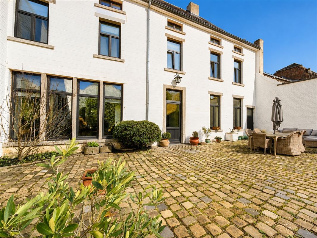 Superbe maison villageoise 6ch + appartement 1ch!