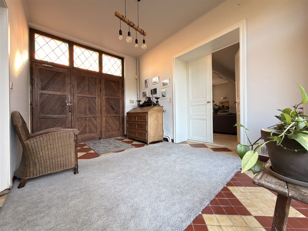 Superbe maison villageoise 6ch + appartement 1ch!