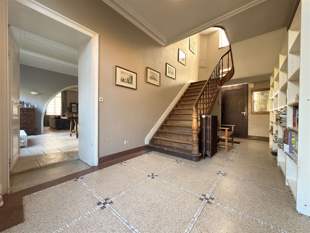 Superbe maison villageoise 6ch + appartement 1ch!