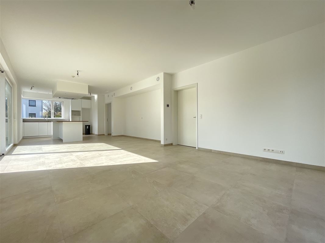 Jolie villa neuve idéalement située