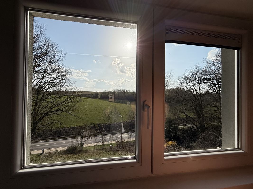 Jolie maison avec vue sur champs!