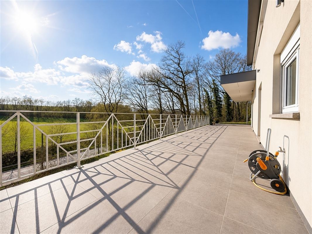 Jolie maison avec vue sur champs!