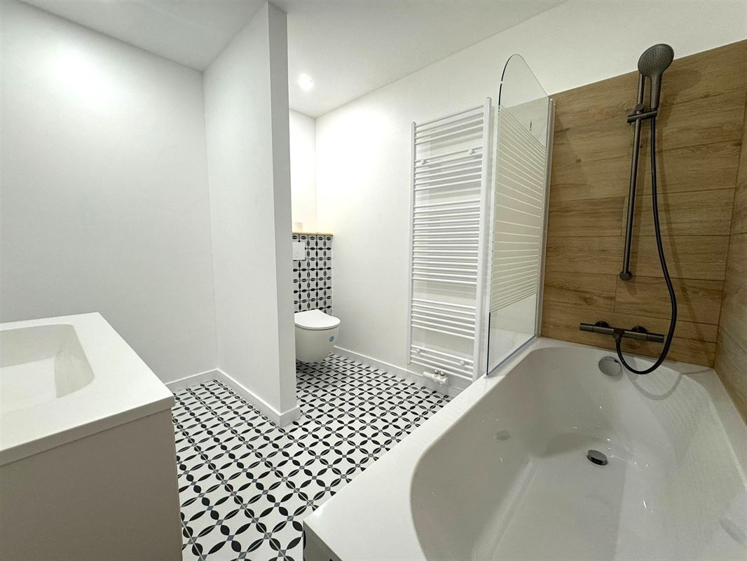 DUPLEX - GARE - PAPETERIES - 2CH