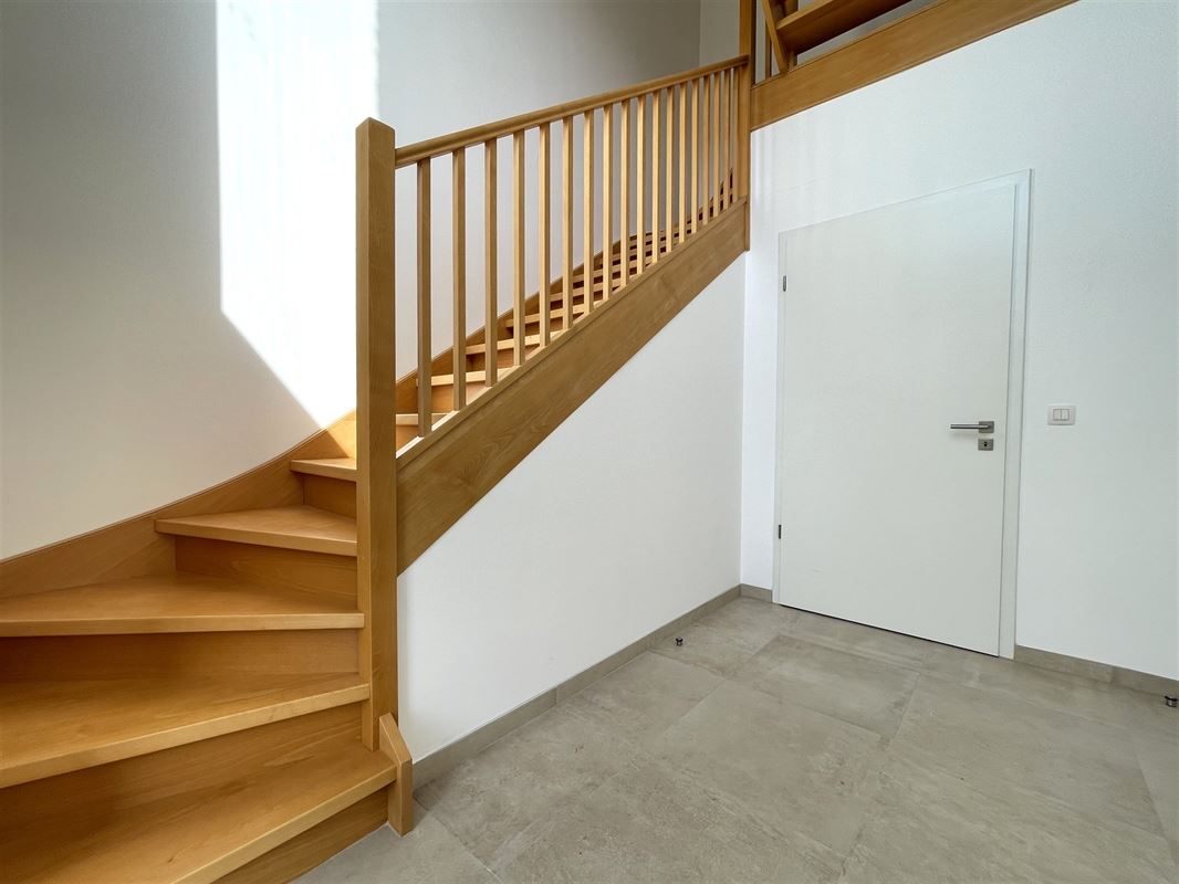 Jolie villa neuve idéalement située