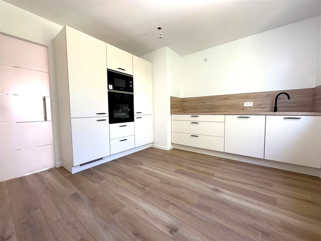 DUPLEX - GARE - PAPETERIES - 2CH