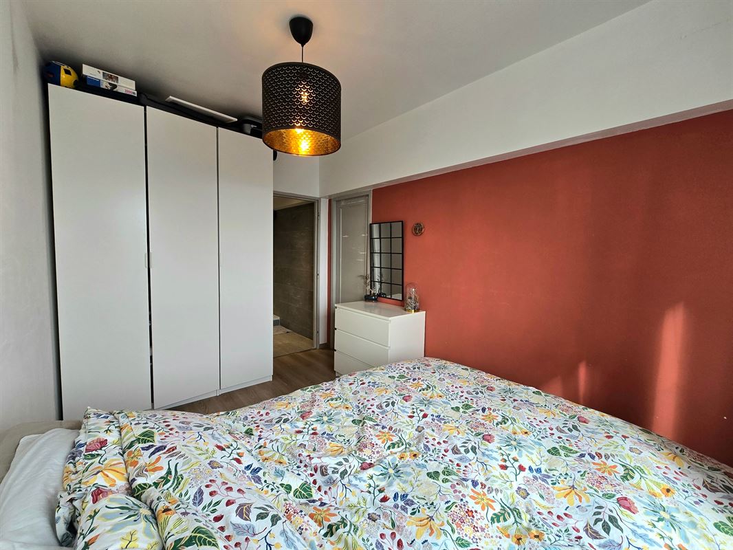 Appartement rénové proche de l'ULB