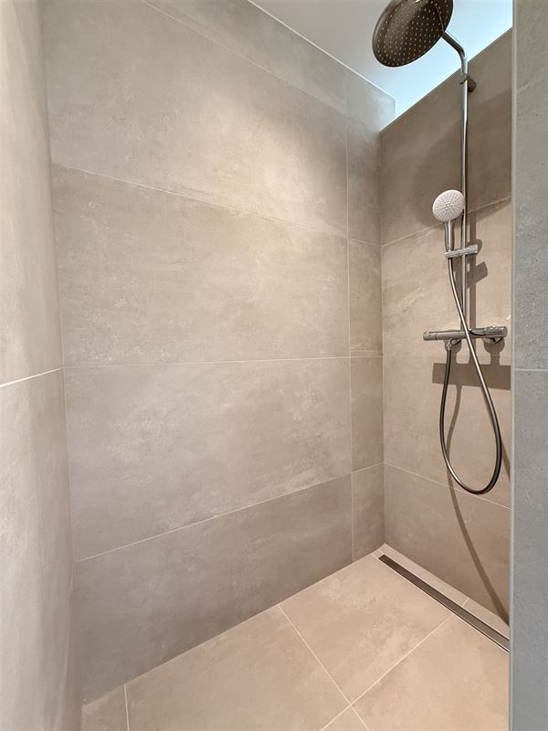 Jolie maison neuve - belles finitions!