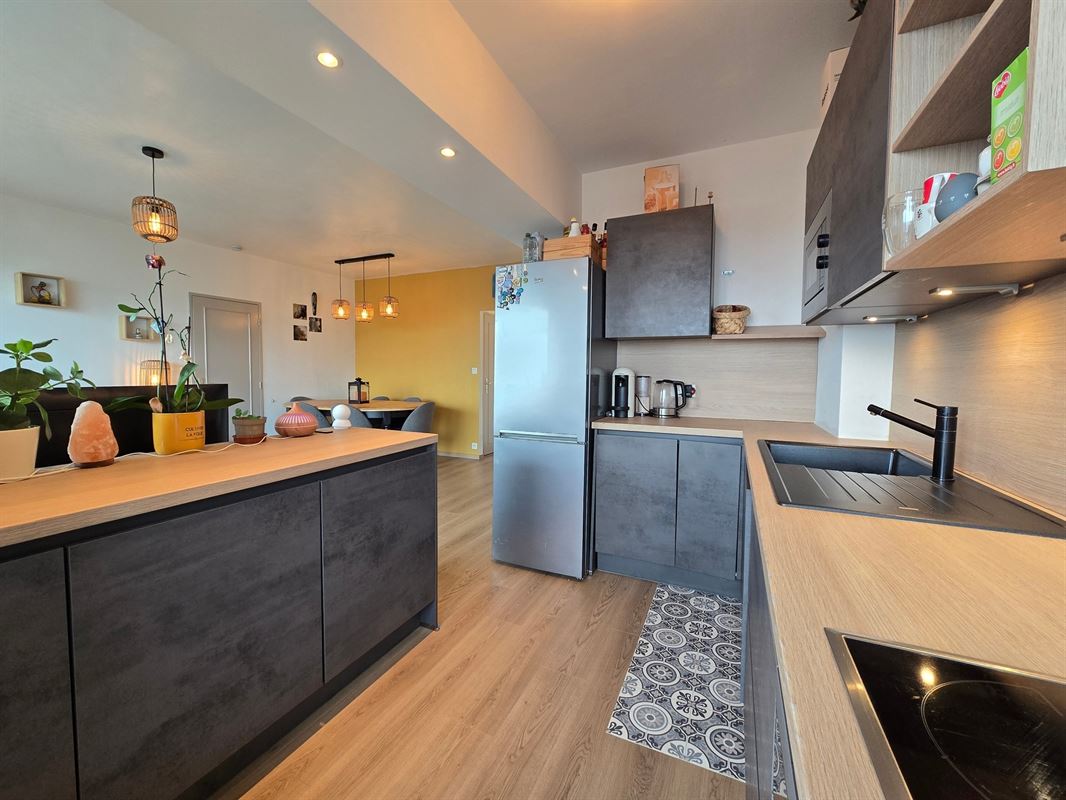 Appartement rénové proche de l'ULB