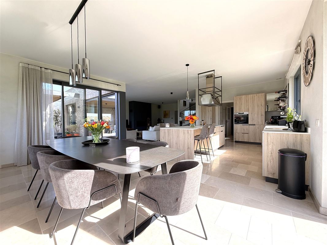Splendide villa contemporaine avec charme!