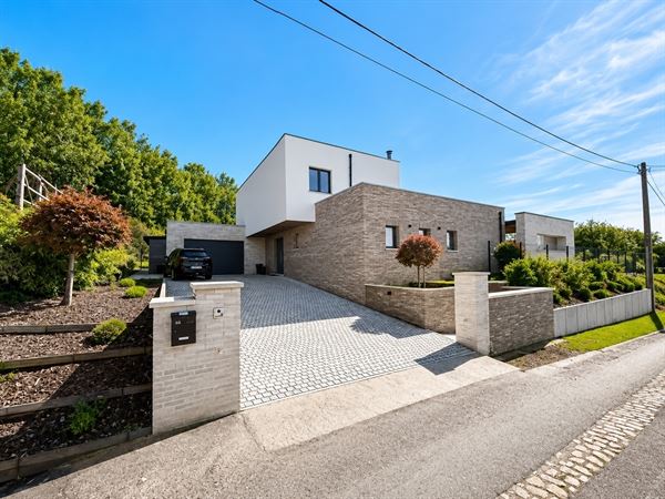Splendide villa contemporaine avec charme!