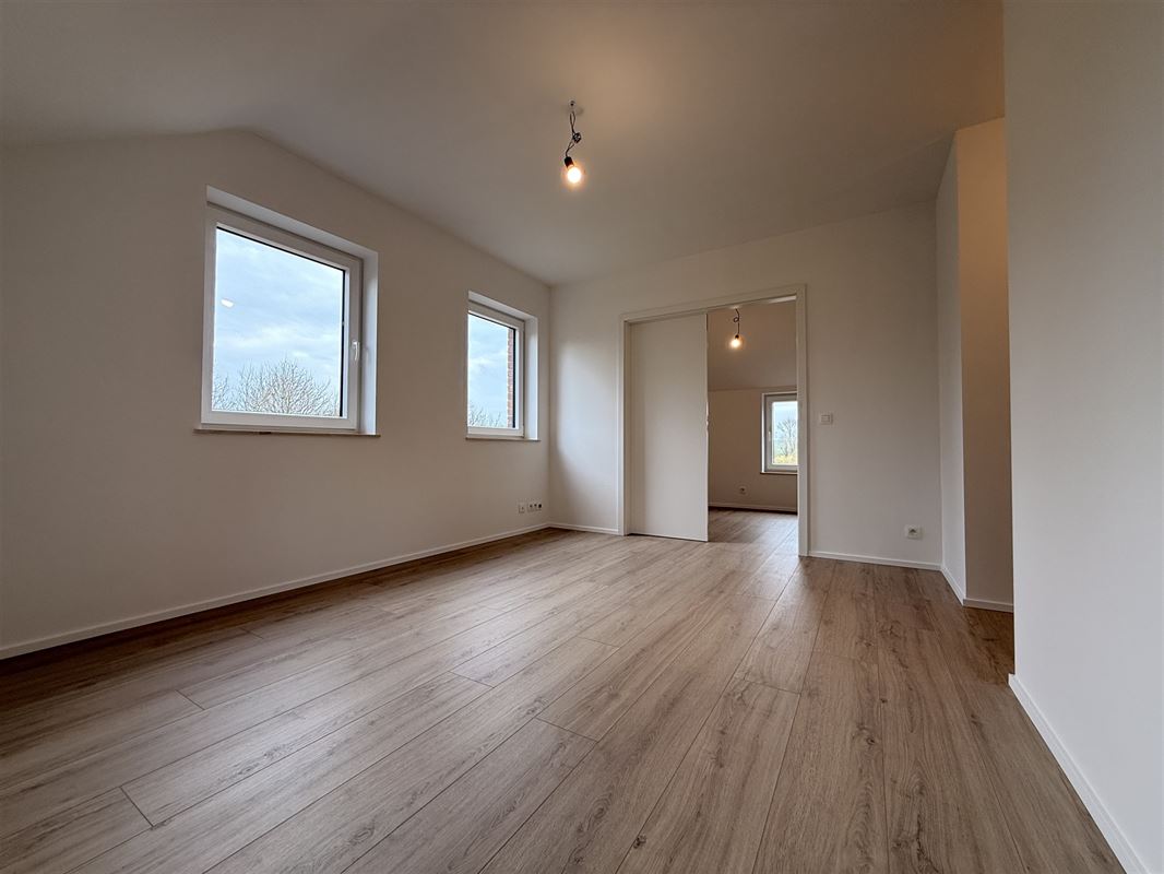 Jolie maison neuve! Belles finitions!