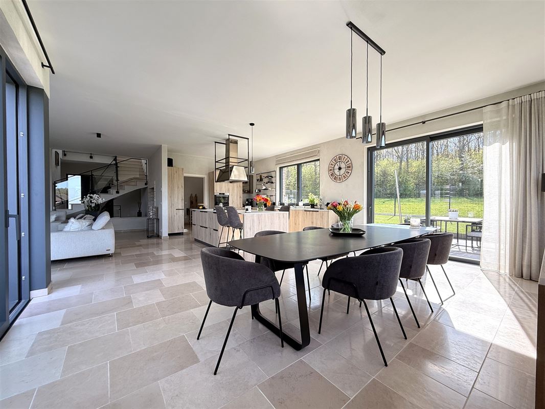 Splendide villa contemporaine avec charme!