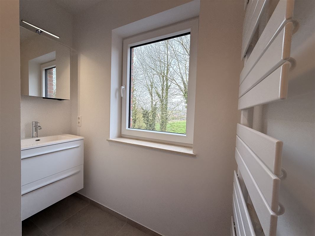 Jolie maison neuve! Belles finitions!