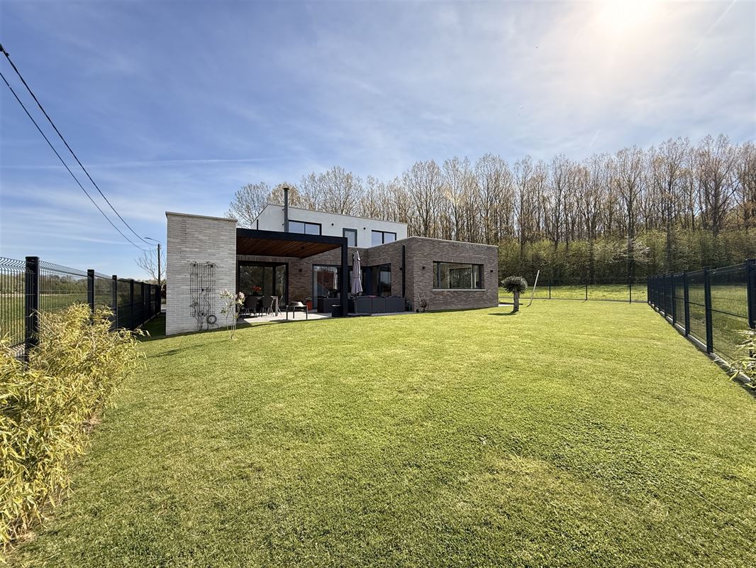 Splendide villa contemporaine avec charme!