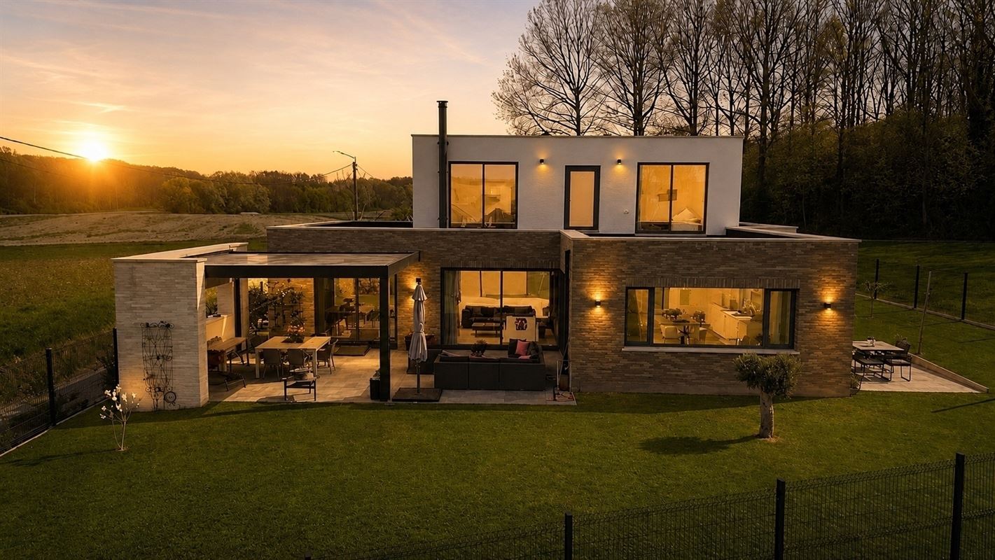 Splendide villa contemporaine avec charme!
