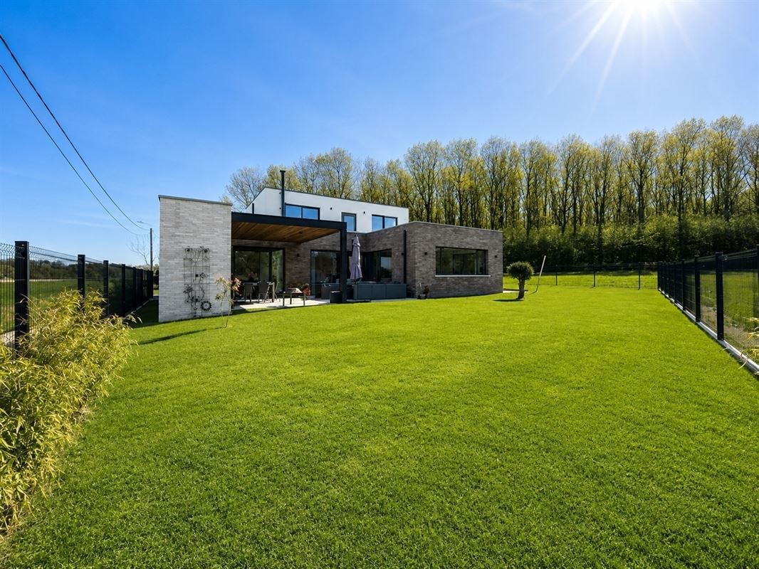 Splendide villa contemporaine avec charme!