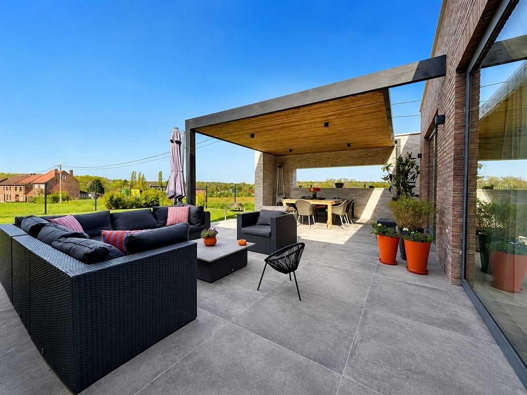 Splendide villa contemporaine avec charme!