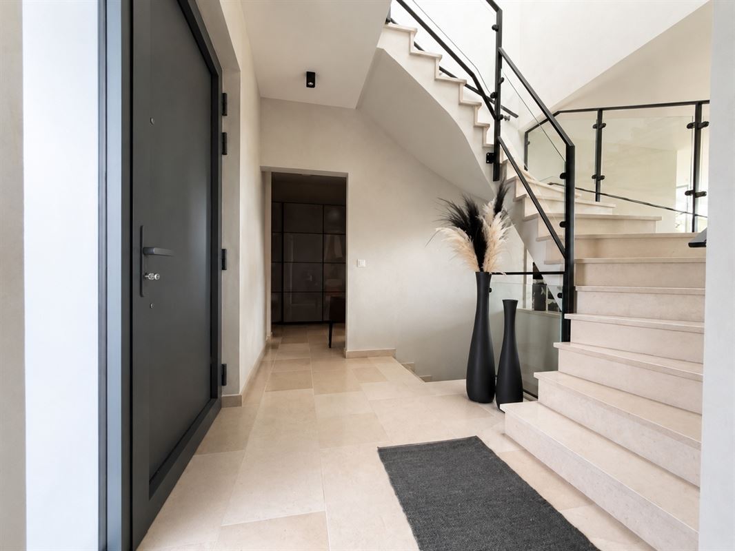 Splendide villa contemporaine avec charme!